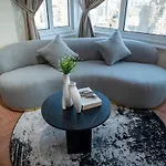 Luxury Apt With Stunning View