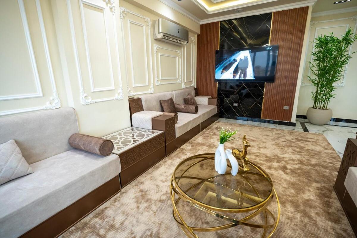 Apartment Luxury With Stunning View Cairo