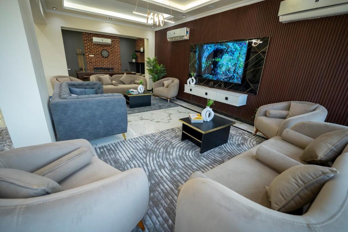 Luxury With Stunning View *
